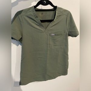Figs Catarina One Pocket Scrub Top - Moss - XS